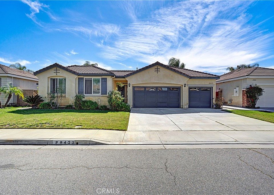 1st image of 29433 Lake Hills Dr