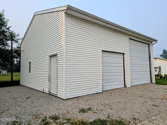 3rd image of 101 Hanes Dr