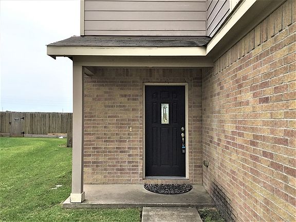 2nd image of 5831 Brenwood Trails Ln