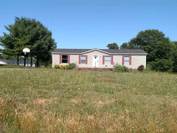 109 Kingston Ridge Dr, Chesnee, SC 29323