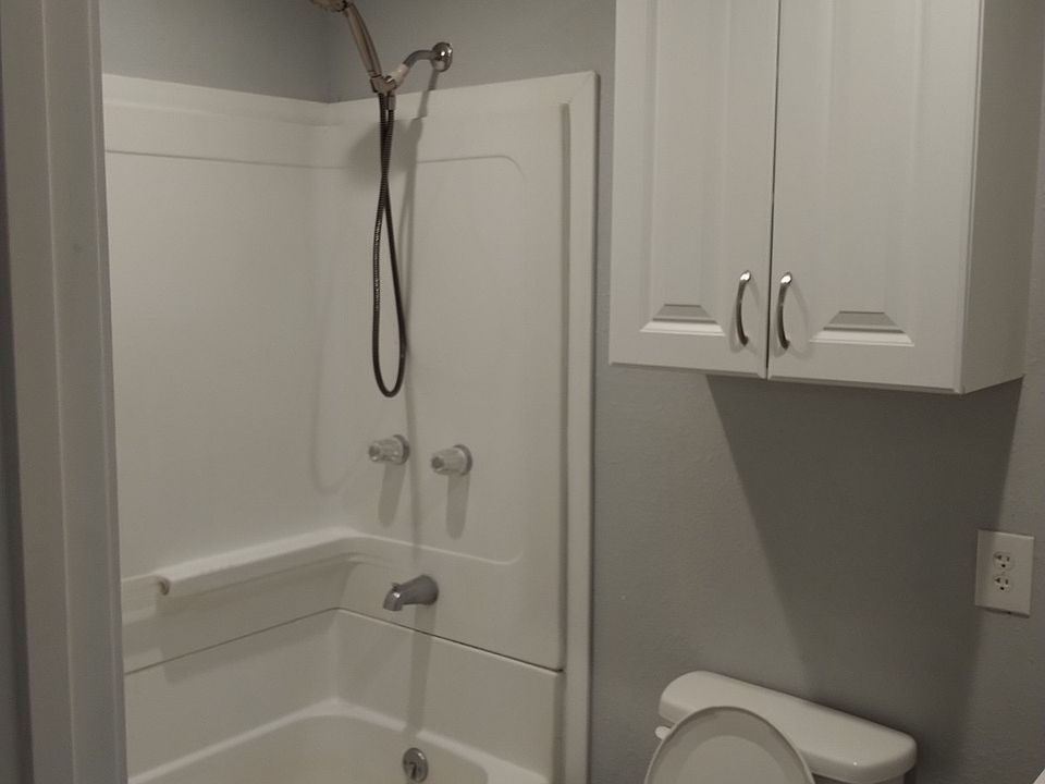 1st image of 185 George Thomas Rd