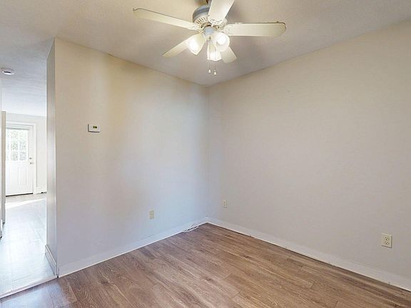 5th image of 161 Bennington St #3