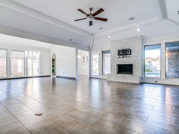 4th image of 7241 Arbor Oaks Dr