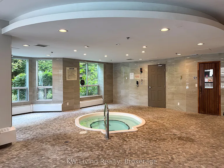 8 Maison Parc Ct #703 — Photo 14