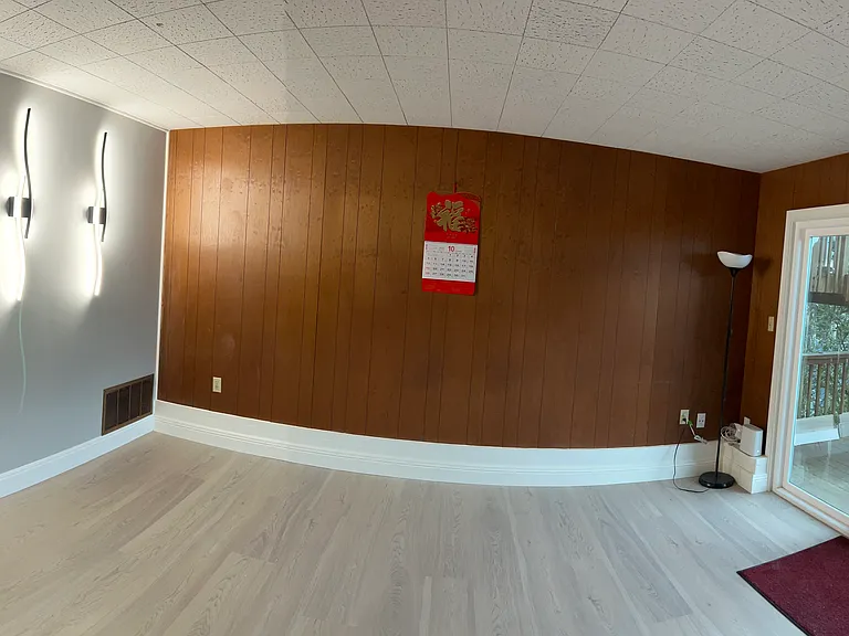 241 Merced Dr — Photo 1