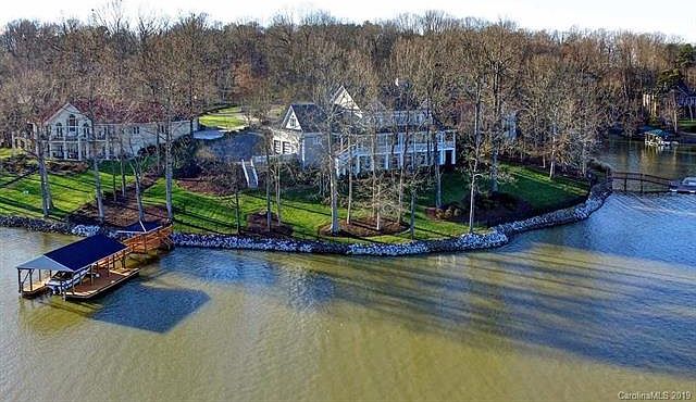 1st image of 139 Shelter Cove Ln #27