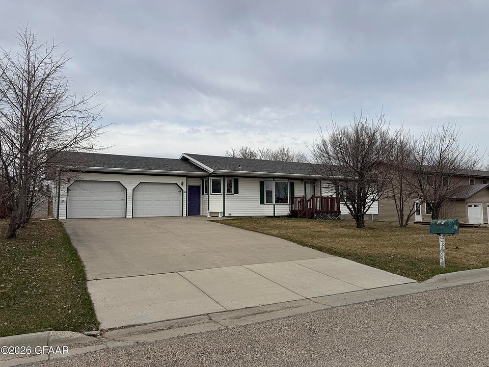 1st image of 504 Hilltop Dr