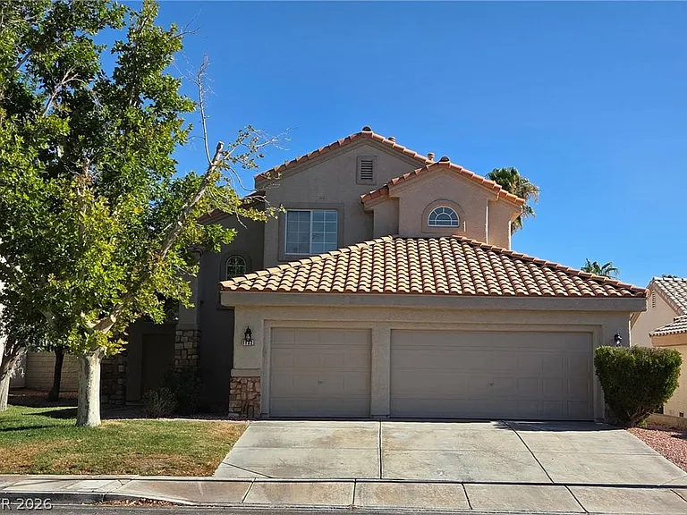 1132 Castle Point Ave — Photo 1