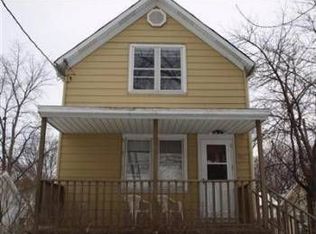 1101 N Broad St, Griffith, IN 46319