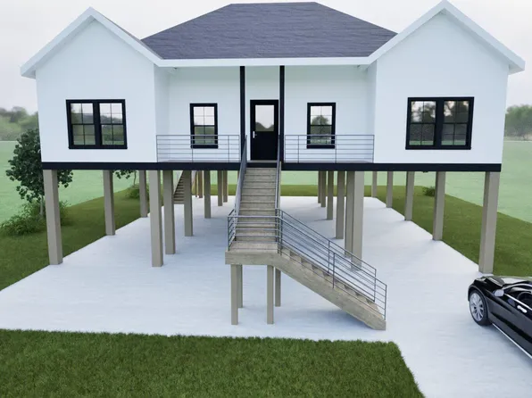 345 Hunter Ave, Pass Christian, MS 39571