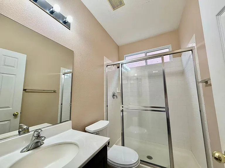 6068 Laughing Creek St — Photo 19
