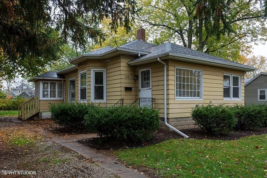 Image 1: 01_309OakSt_57_FrontView_LowRes