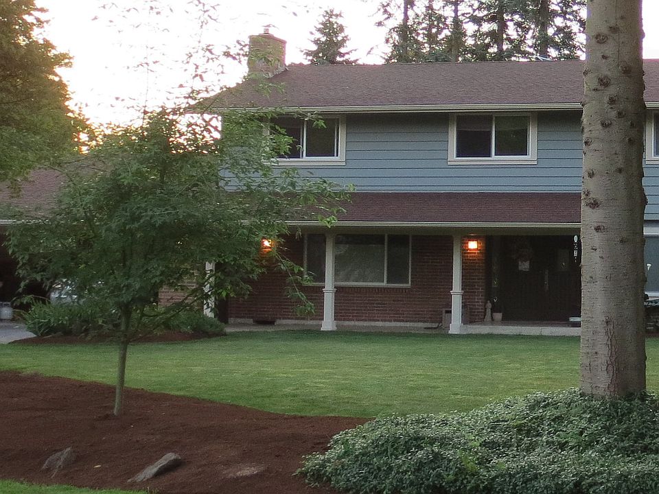 1st image of 7825 56th Dr NE