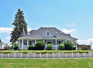 261 2nd St, Earling, IA 51530