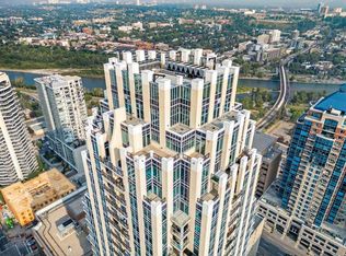 930 S 6th Ave SW #3202, Calgary, AB T2P1J3