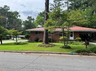 626 Oakdale Dr, Forest Park, GA 30297