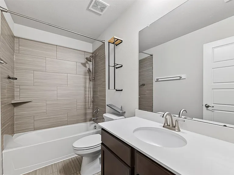 12322 Sabine Point Dr — Photo 23