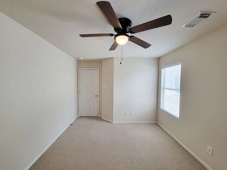19330 Harvest Stream Way — Photo 34