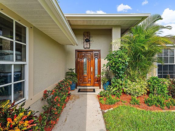 5th image of 4120 SW BELSHAW Street