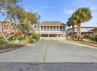 404 29th Ave. N, North Myrtle Beach, SC 29582