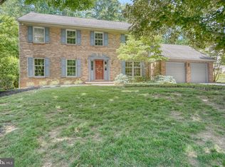 140 Fairhill Dr, Wilmington, DE 19808
