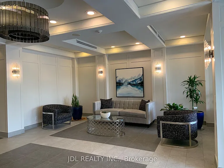 19 Northern Heights Dr #403 — Photo 11