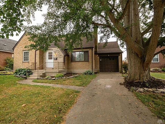 2nd image of 1214 Broadview Blvd