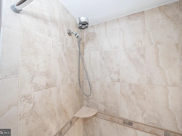 452 Rock Glen Dr — Photo 19