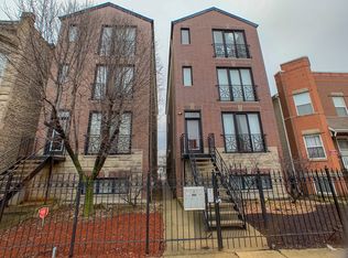 2943 W Warren Blvd, Chicago, IL 60612