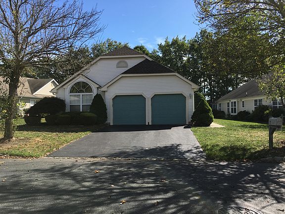 2nd image of 17 Morning Glory Ln