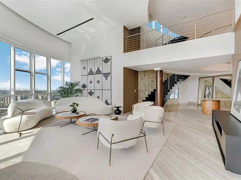 18201 E Collins Ave #TS1 — Photo 4