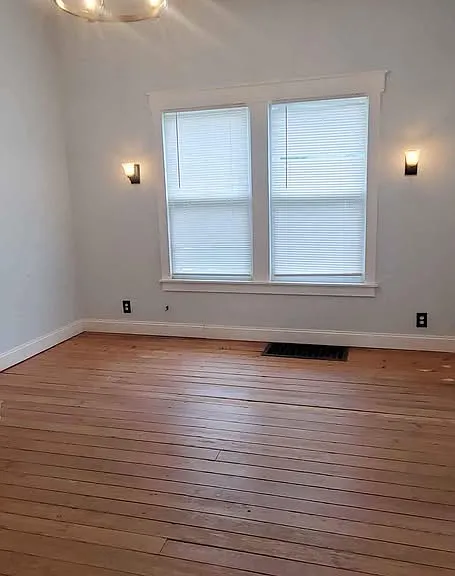 1608 Lawson Ave — Photo 5