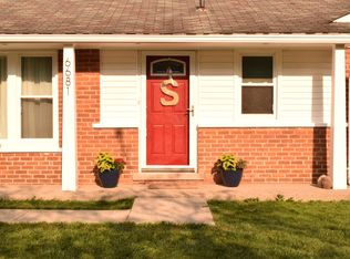 6681 E Dartmoor Rd, West Bloomfield, MI 48322