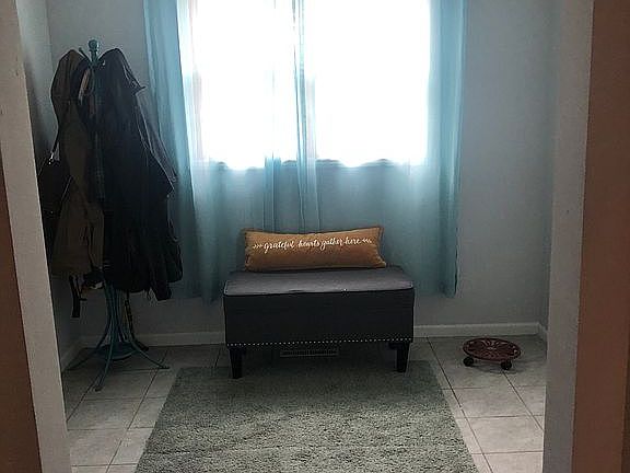 5th image of 2317 Monticello Dr