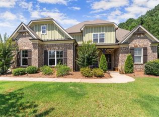 845 Walnut River Trl, Hoschton, GA 30548