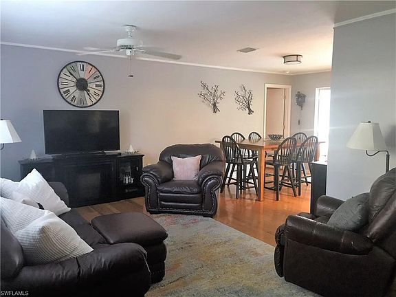2nd image of 376 Prather Dr