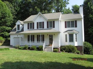 4507 Jacobs Bend Dr, North Chesterfield, VA 23236