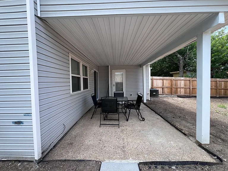874 Jamestown Landing Rd — Photo 29