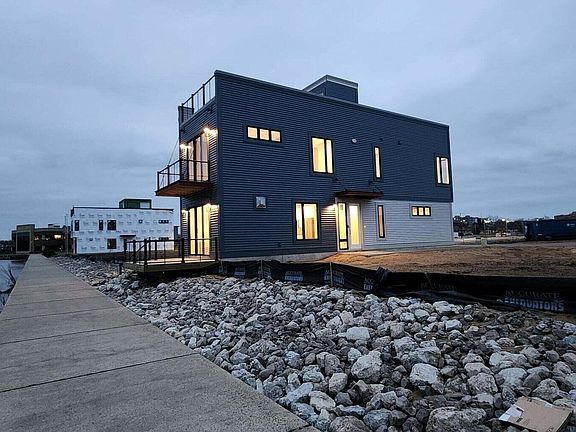 4th image of 246 Viridian Shores Dr #5