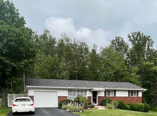 317 Shady Dr, Roaring Brook Township, PA 18444