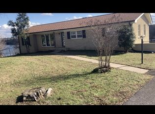 373 Green Harbor Rd, Old Hickory, TN 37138