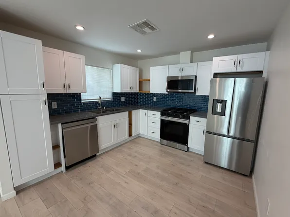 1432 N Kenmore Ave, Los Angeles, CA 90027