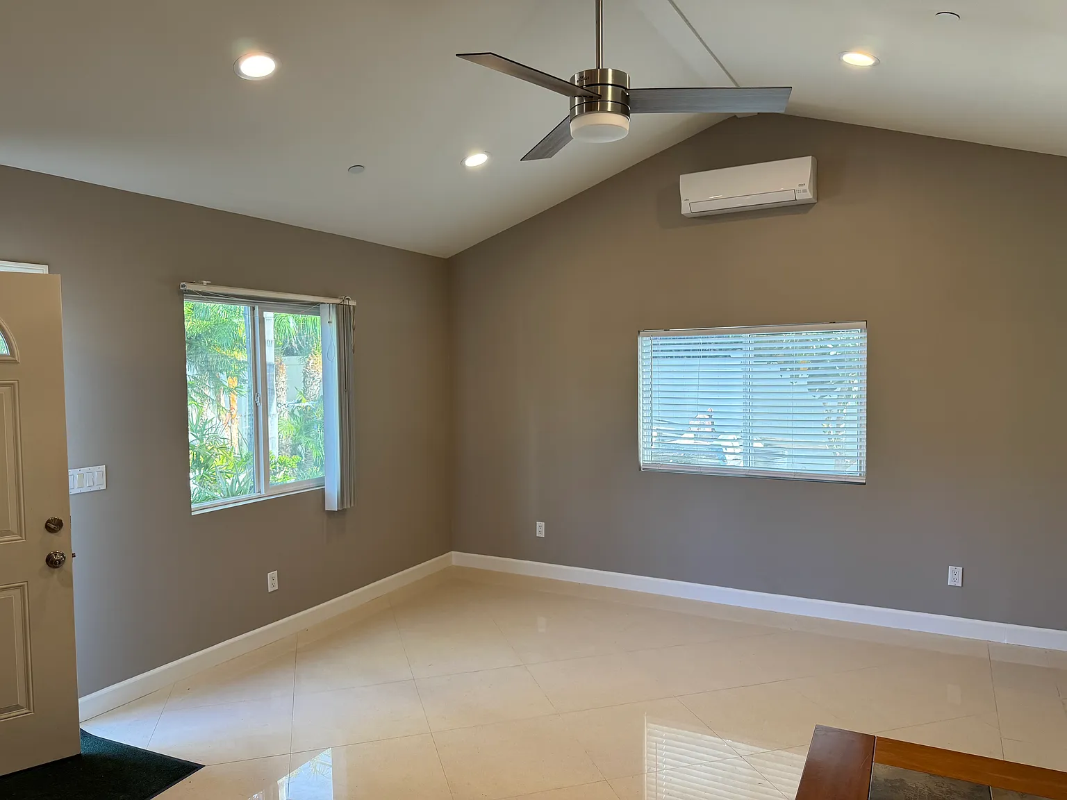 Studio, 500 sqft, $2,000 — Photo 3