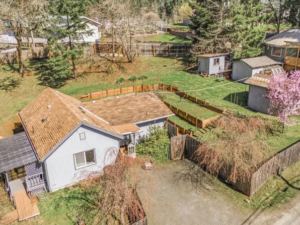 1375 Pleasant View Dr, Cottage Grove, OR 97424