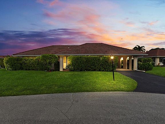 5th image of 233 Rio Vista Circle