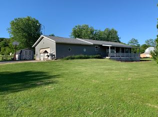 6866 Hamlet Ave, Sparta, WI 54656