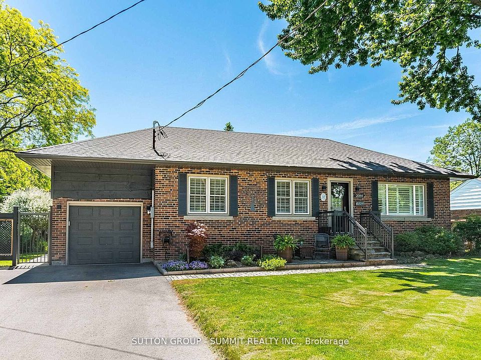 1st image of 2084 Edinburgh Dr