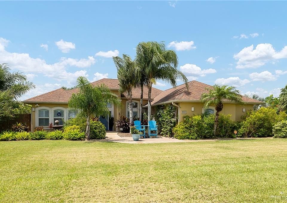 1st image of 39758 Palm Dr