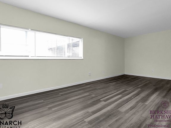 4th image of 2033 W Broad St APT F