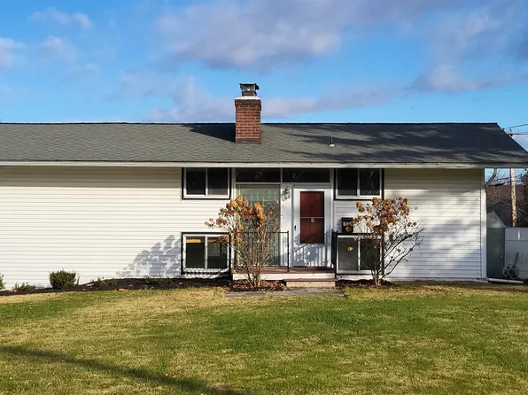 773 Freedom Plains Road, Poughkeepsie, NY 12603
